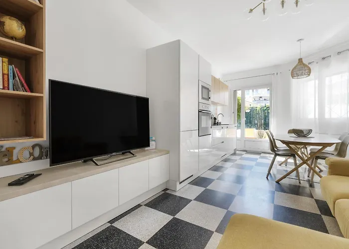 With Garden Near The Lägenhet *