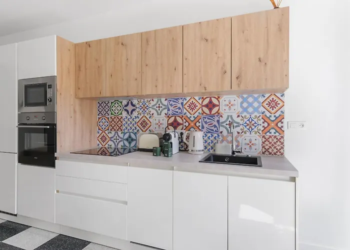 Appartamento With Garden Near The Antibes